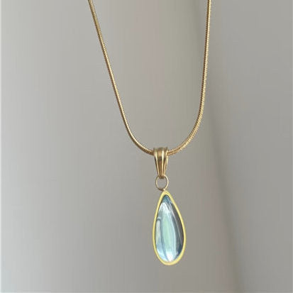 Retro Blue And Green Water Drop Necklace High Sense